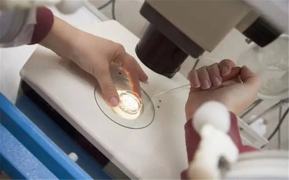 hcg和试纸颜色对照图片 hcg和试纸颜色对照图